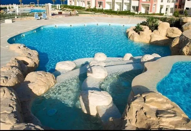 Oyster Bay Resort, One Bedroom Front Apartment, Marsa Alam Апарт-отель Абу-Дабаб